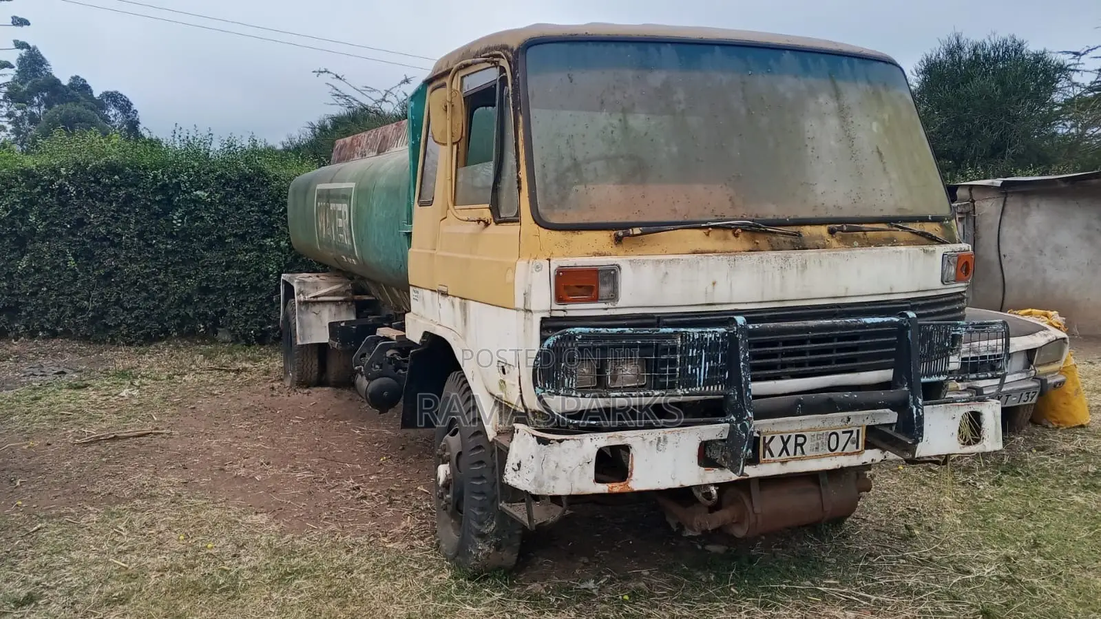 Nissan Diesel Truck