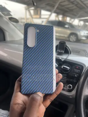 Luxury Carbon Fibre Tribal Samsung Z-Fold 6
