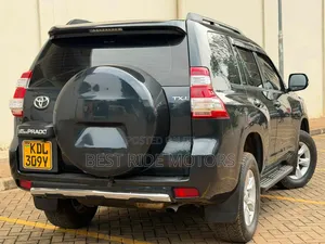 Toyota Land Cruiser Prado 3.0 TD 2011 Gray