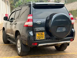 Toyota Land Cruiser Prado 3.0 TD 2011 Gray