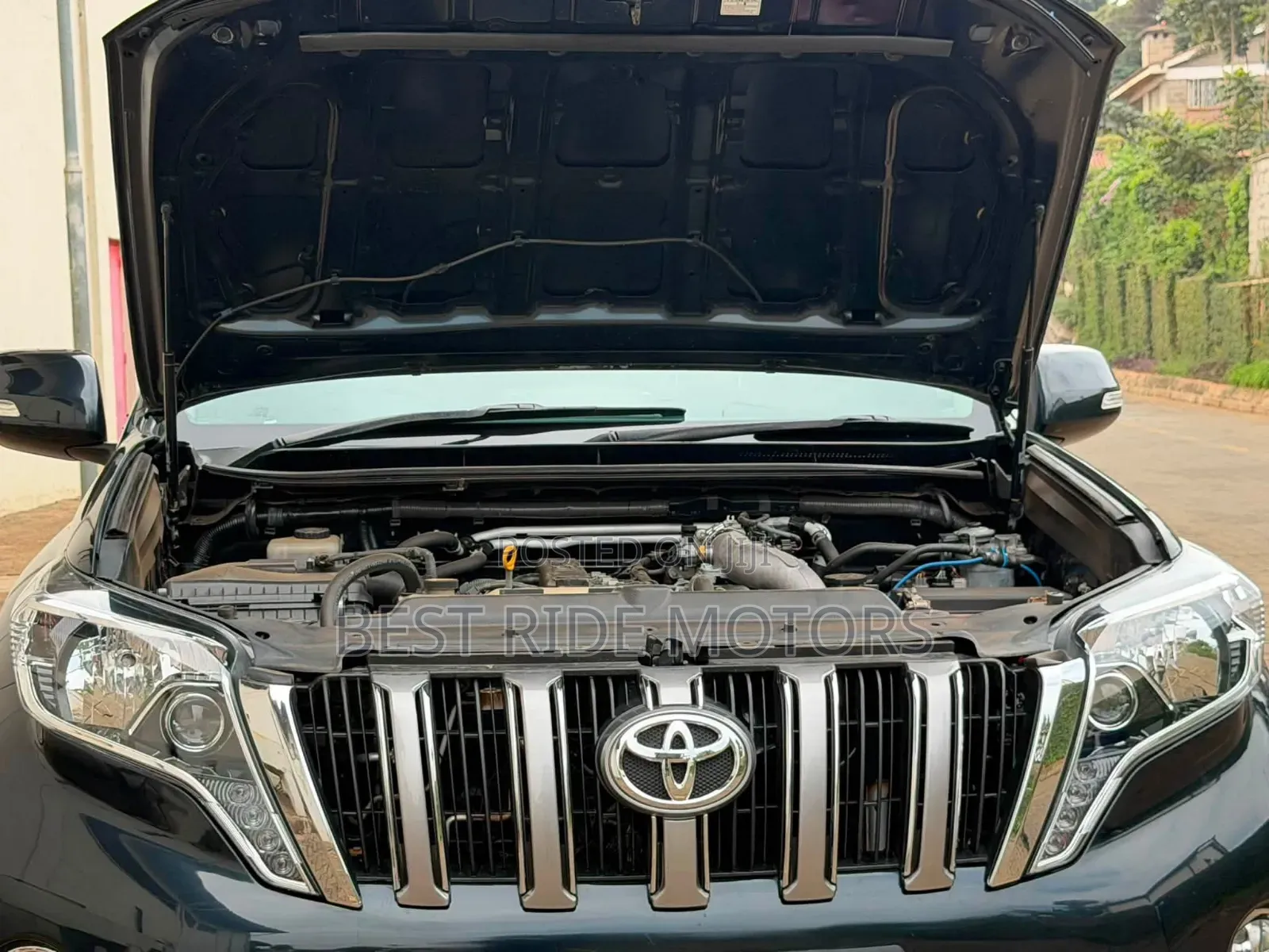 Toyota Land Cruiser Prado 3.0 TD 2011 Gray