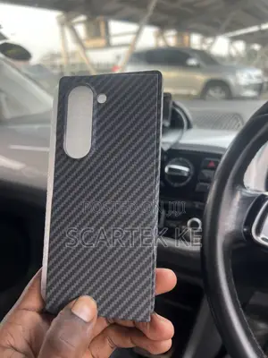 Luxury Carbon Fibre Tribal Samsung Z-Fold 6