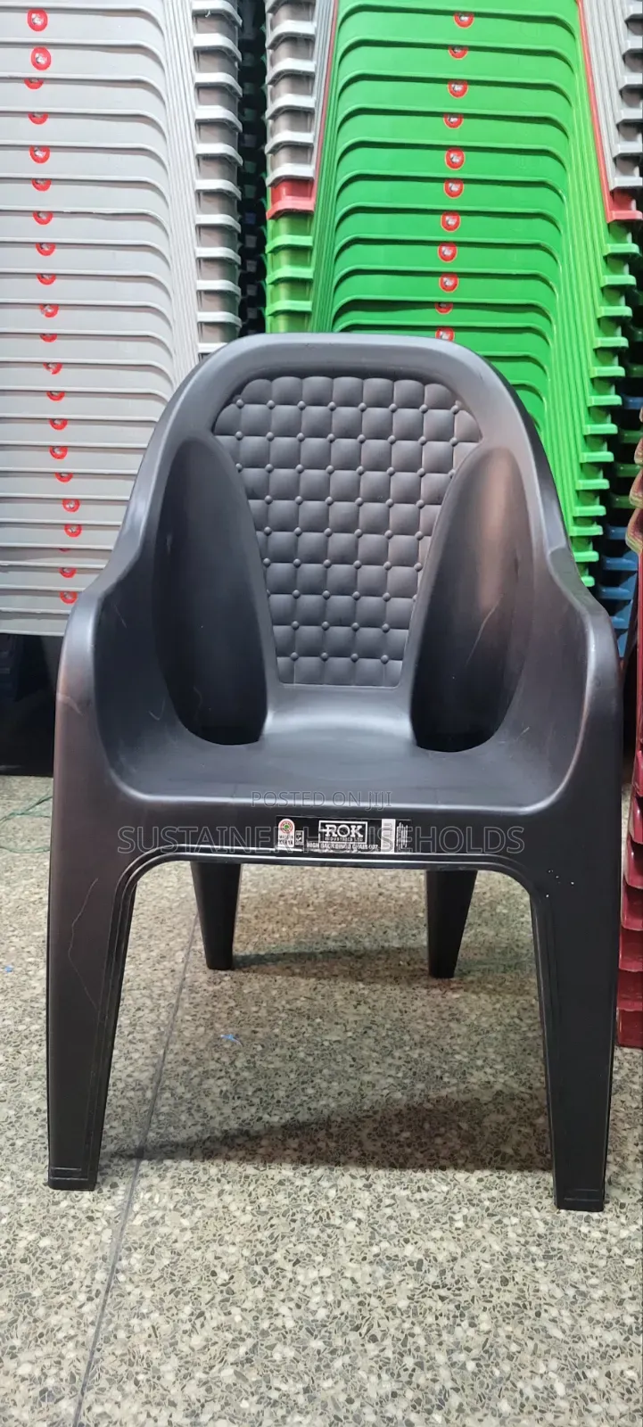 Black Chairs Black Plastic Chairs