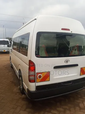 Toyota HiAce 2024 White