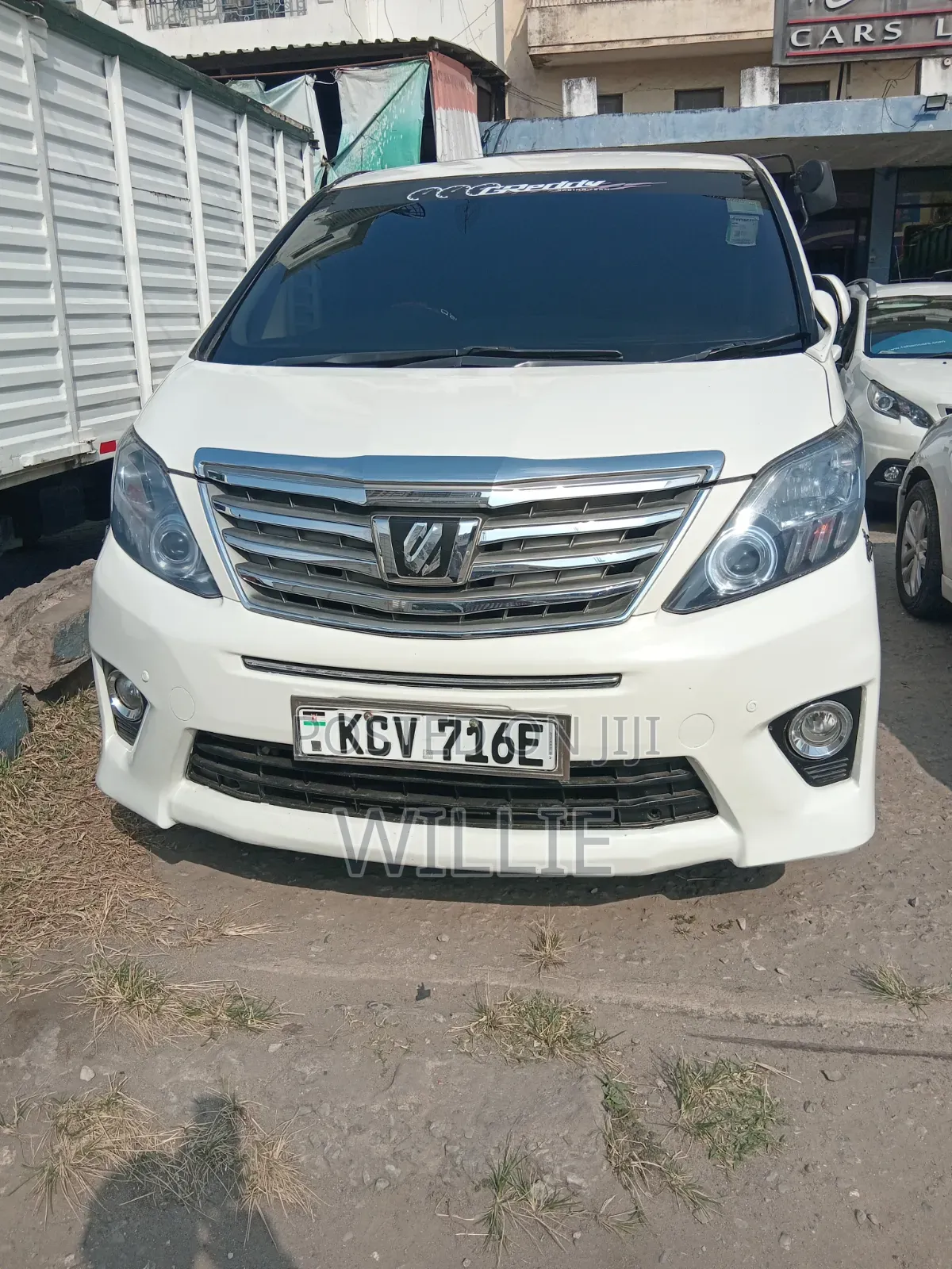 Toyota Alphard 2012 White