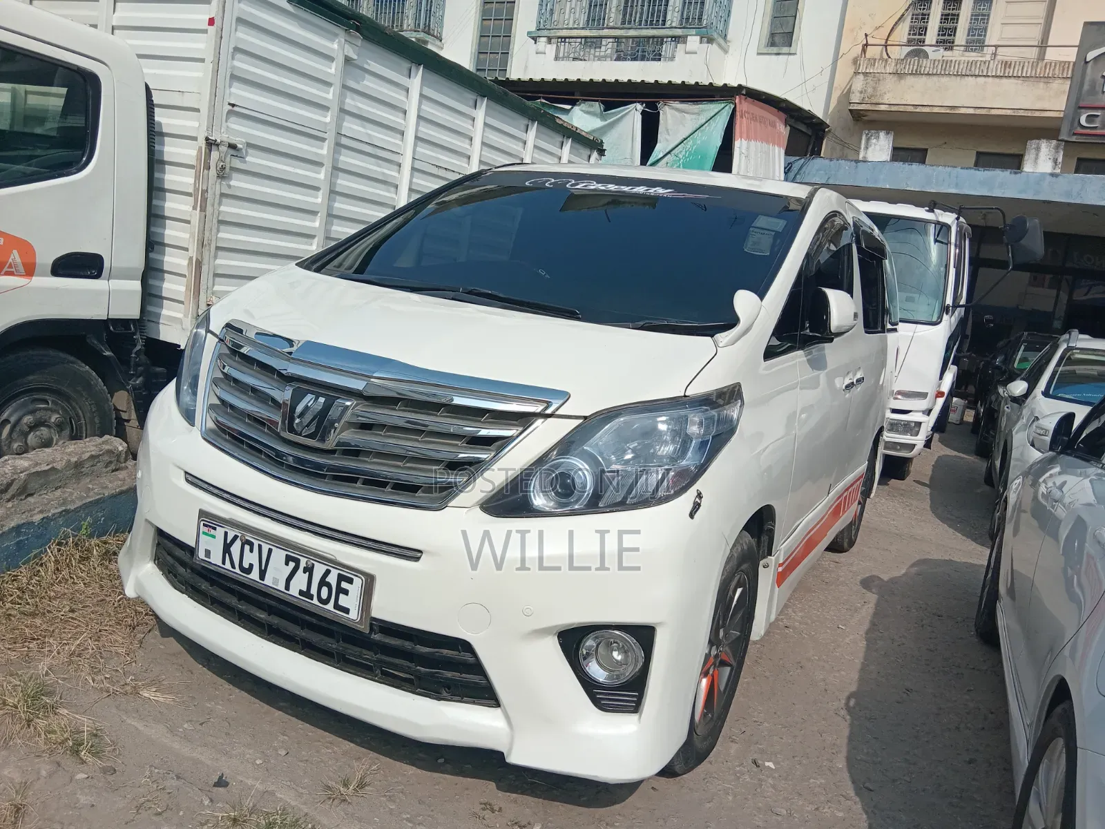 Toyota Alphard 2012 White