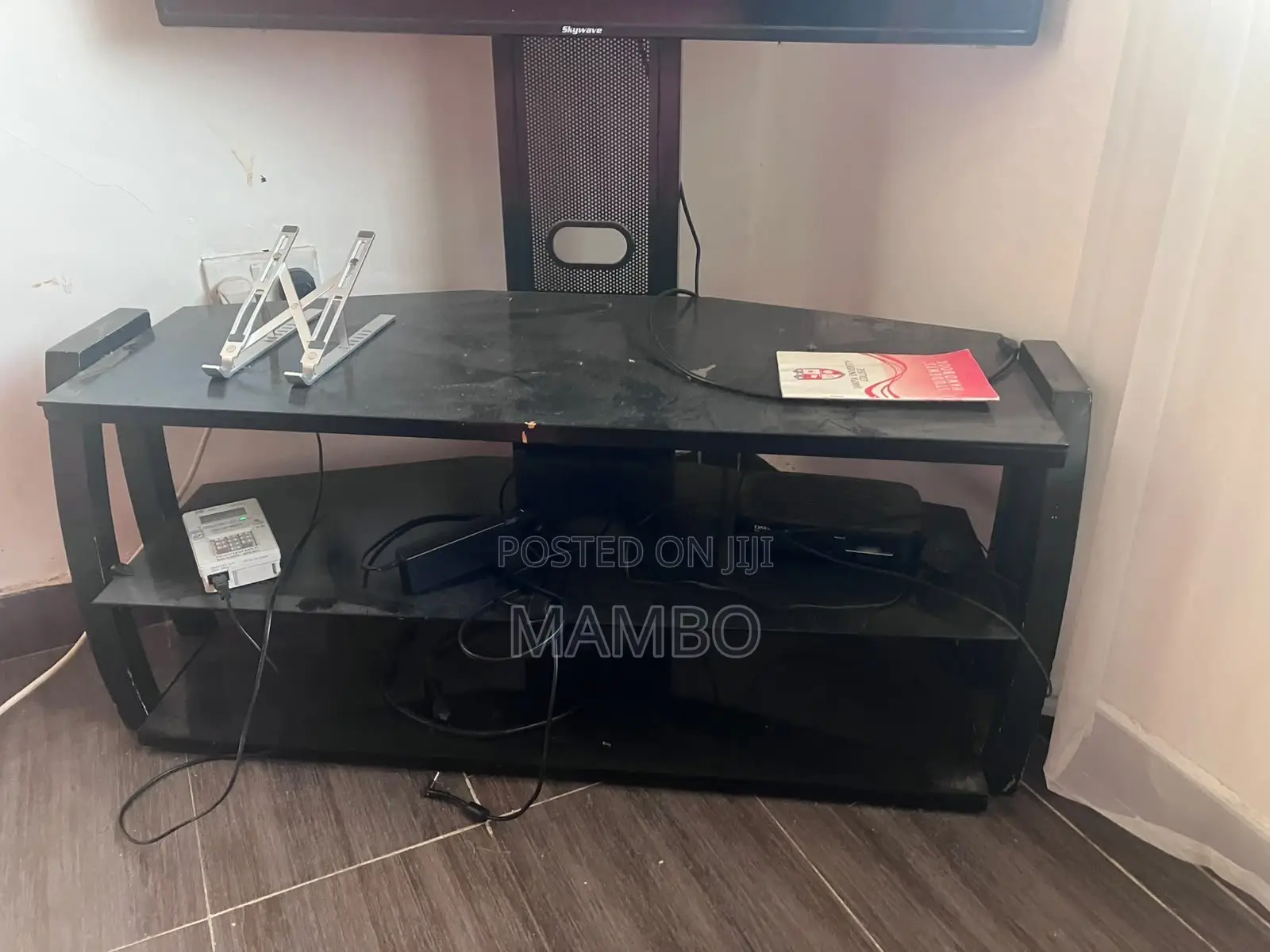 Skyworth Smart TV and Table Stand