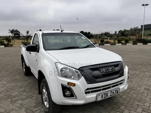 Isuzu D-MAX 2023 Pearl