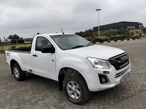 Isuzu D-MAX 2023 Pearl