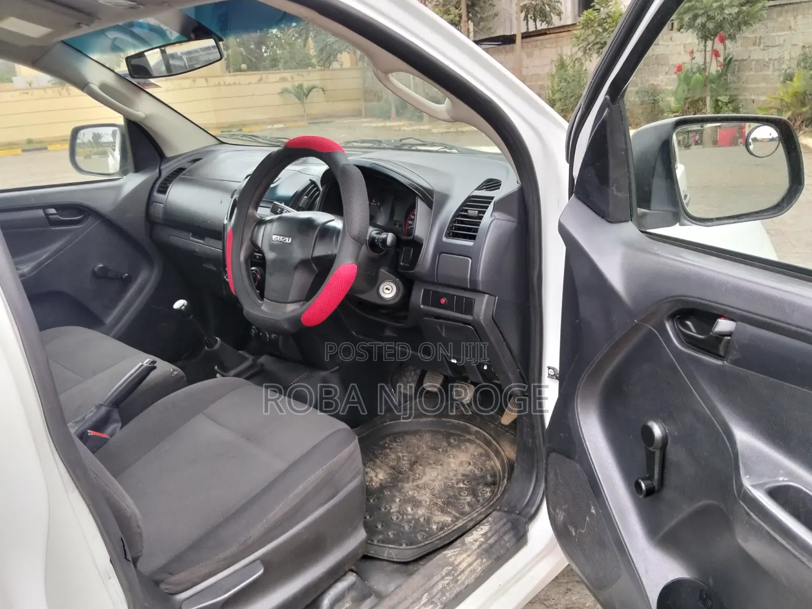 Isuzu D-MAX 2023 Pearl