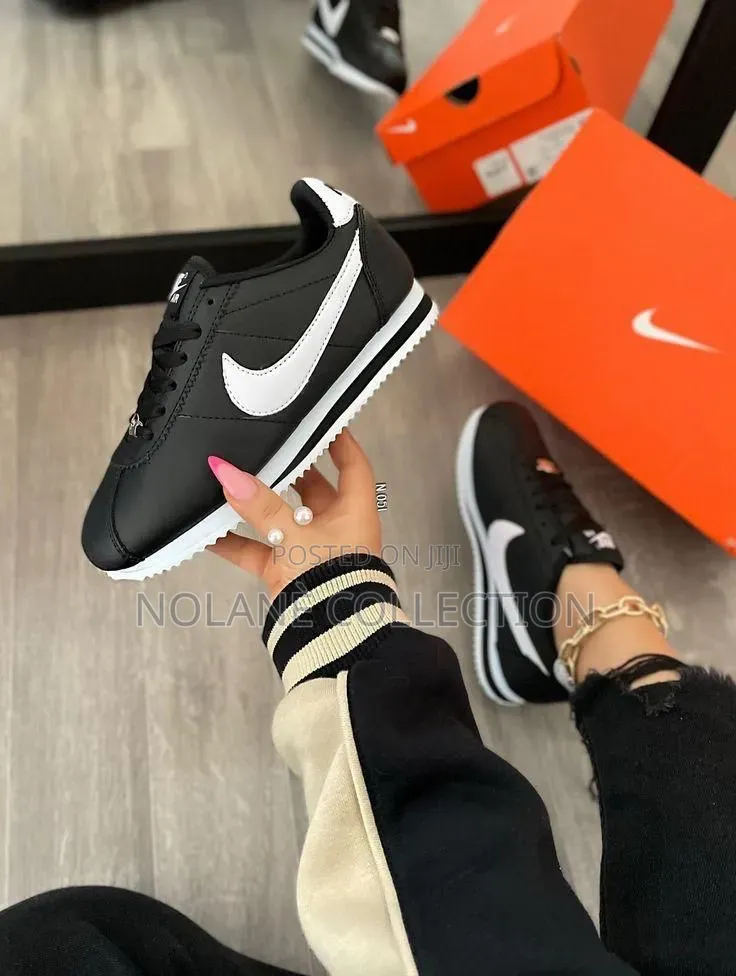 Nike Cortez Sneakers