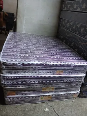 5×6×8" Moko Mattresses +2free Fiber Pillows