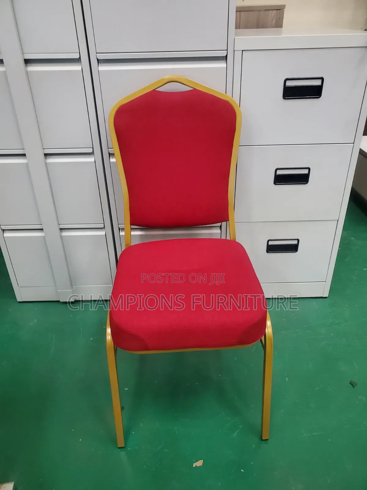 Royal Classic Heave Duty Banq Chair