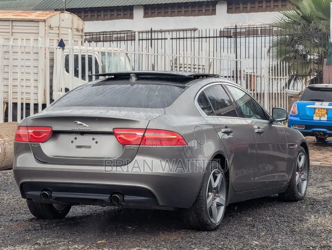 Jaguar XE 2018 Beige