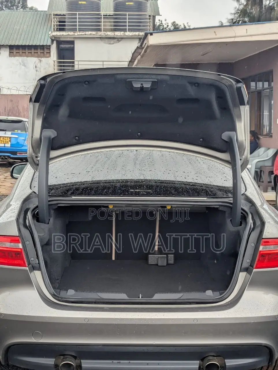 Jaguar XE 2018 Beige