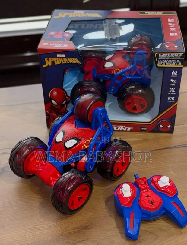 Spider-Man R/C Stunt Car/360° Tumbling Flips/Led/Music