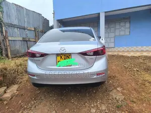 Mazda Axela 2017 Silver