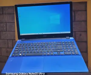 Laptop Acer 4GB Intel Core i5 HDD+SSD 500GB