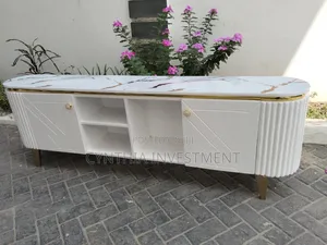 6 Ft Modern TV Stand