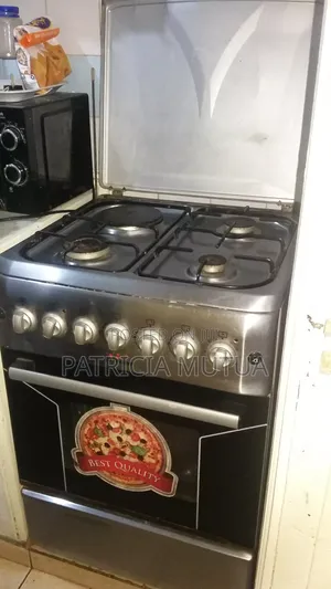 Hotpoint Cooker 3gas + 1electric 60by60cm