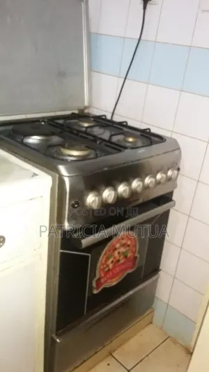 Hotpoint Cooker 3gas + 1electric 60by60cm