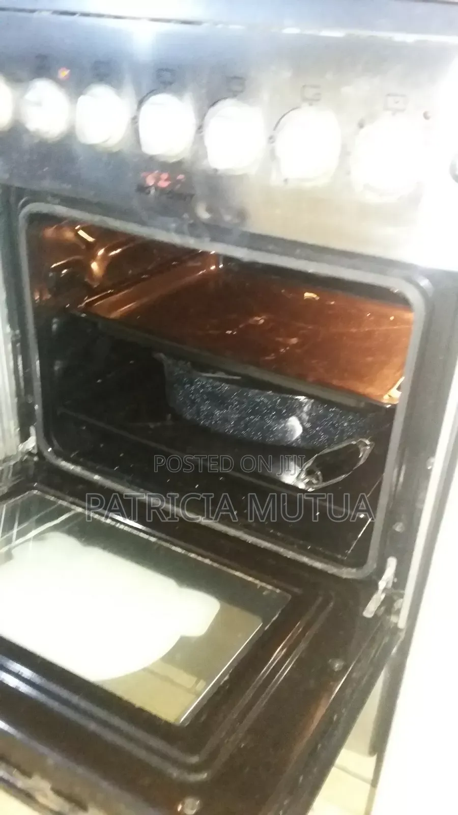 Hotpoint Cooker 3gas + 1electric 60by60cm