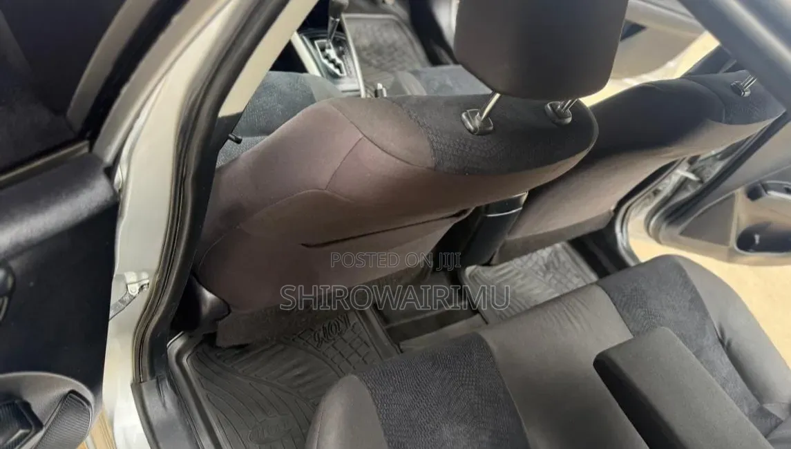 Toyota Corolla Fielder 2014 Silver