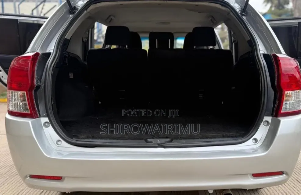 Toyota Corolla Fielder 2014 Silver