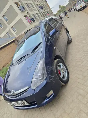 Toyota Wish 2006 Blue