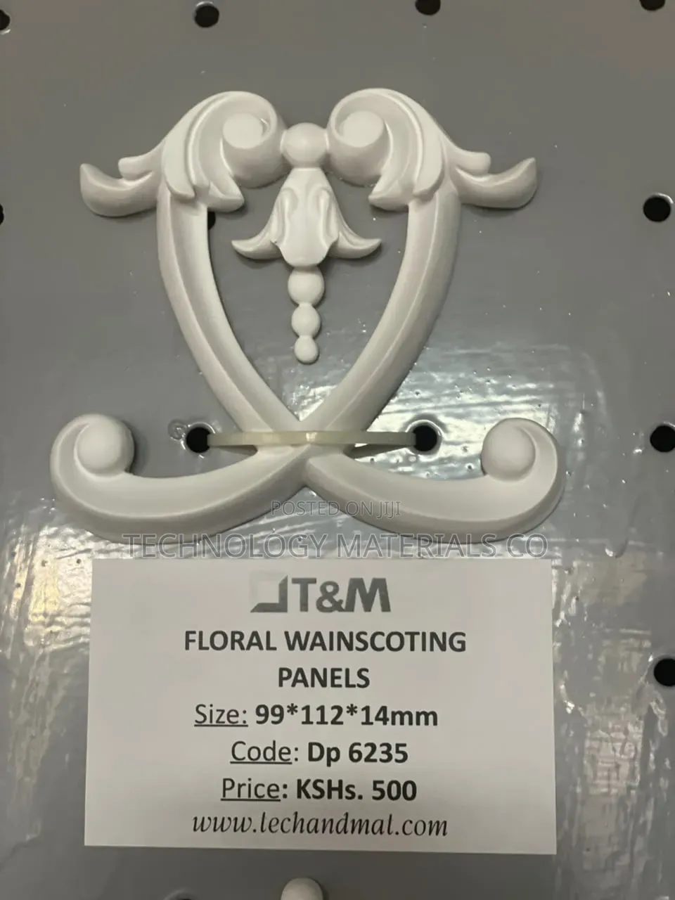 Premium Floral Wall Wainscoting Décor
