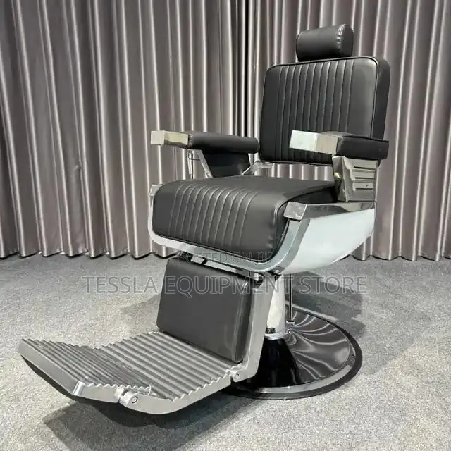 Silver Vip Kingsize Barber Chair
