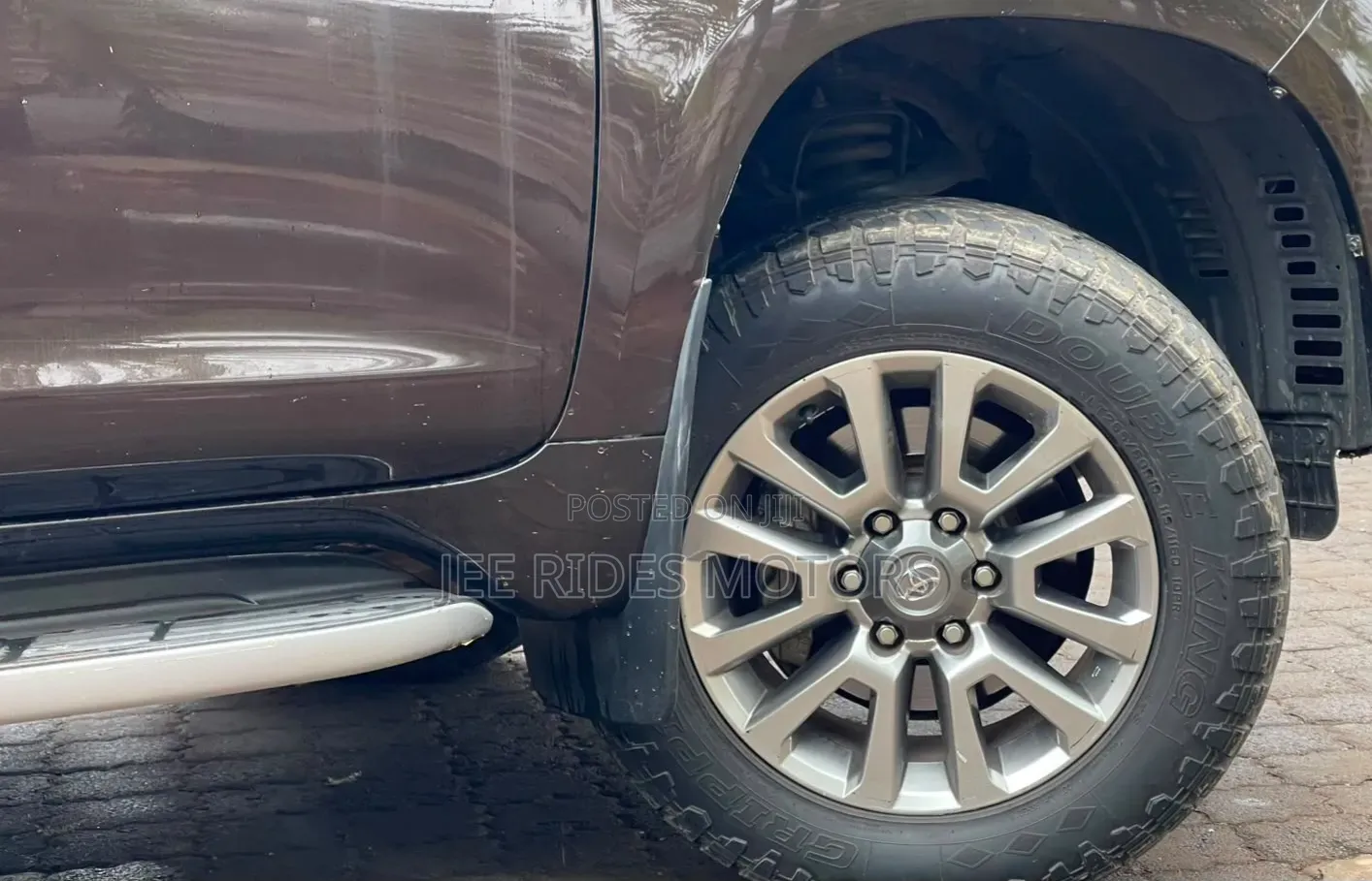 Toyota Land Cruiser Prado 2017 Brown