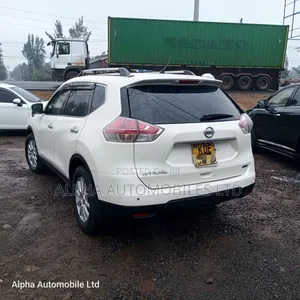 Nissan X-Trail 2014 White