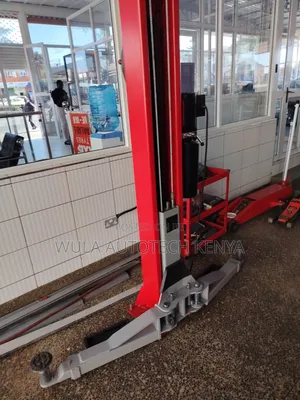 Vans and Light Commercial Truck 2post Carlift 4tns Sunshine Italy