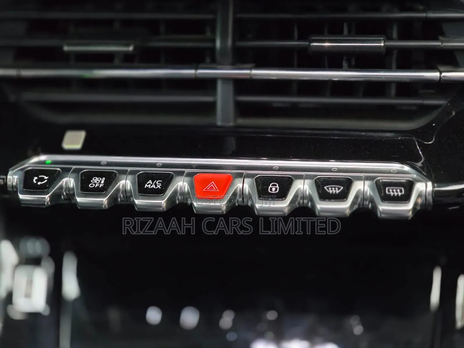 Peugeot 2008 2021 White