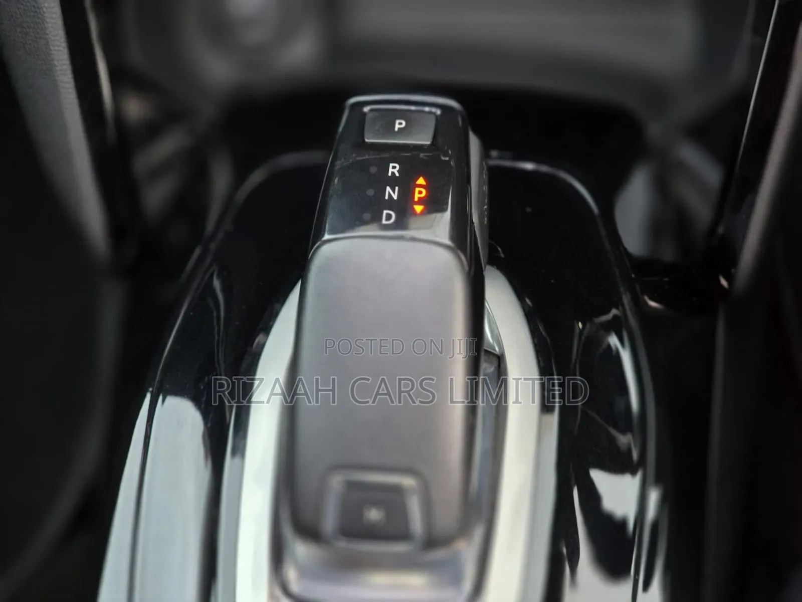 Peugeot 2008 2021 White