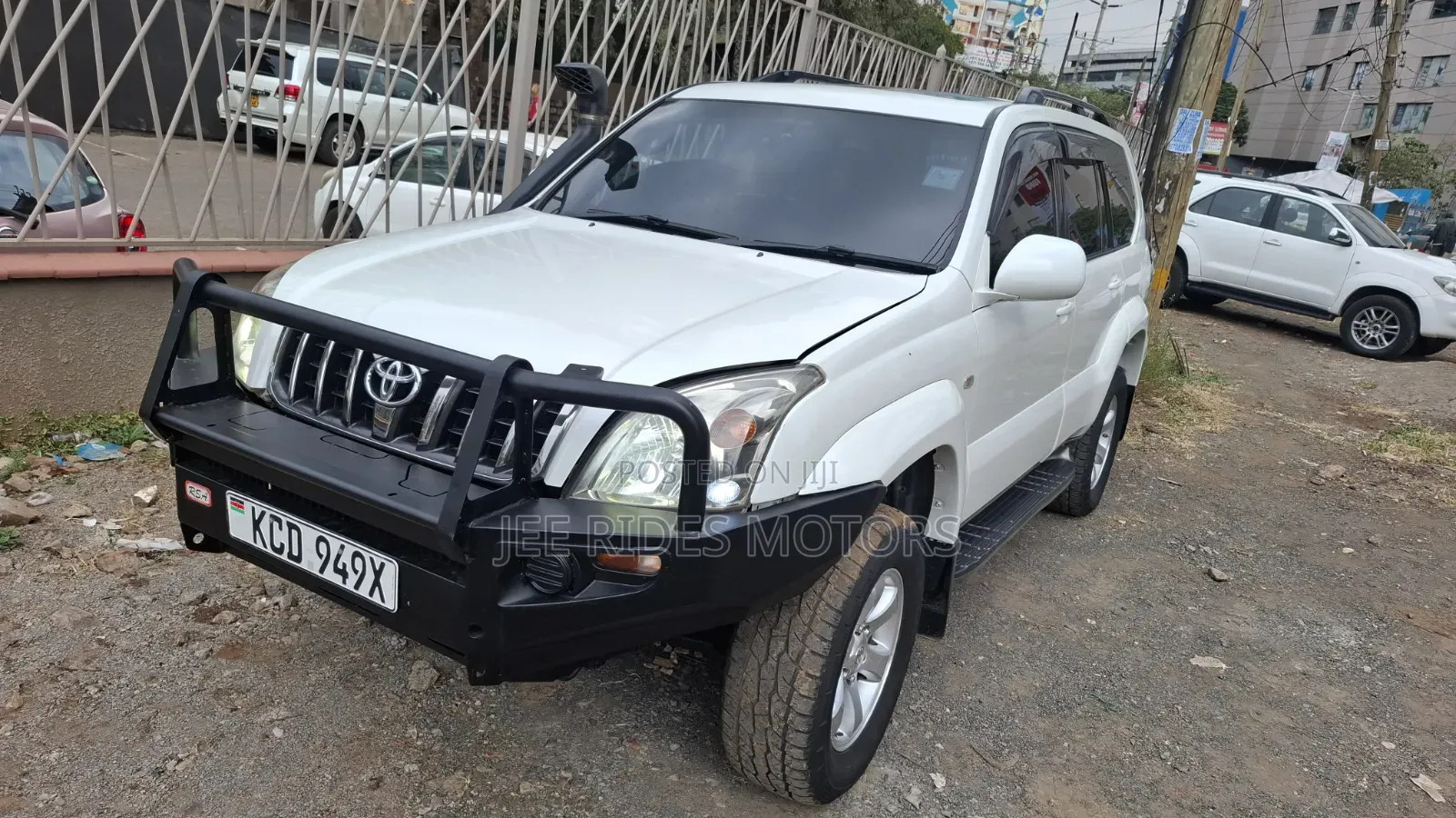Toyota Land Cruiser Prado 2008 White