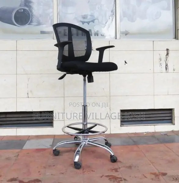 Office Chair; Mid-Back Mesh Counter Chair