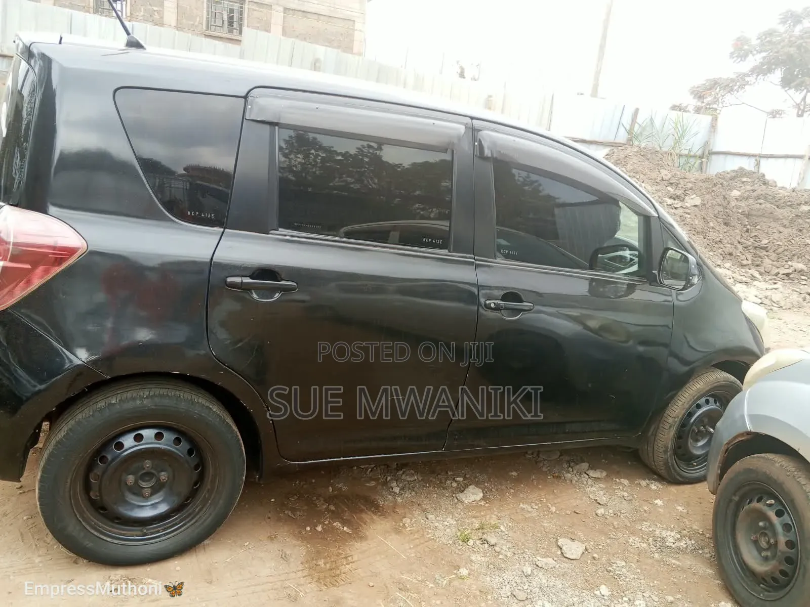 Toyota Ractis 2012 Black