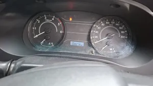 Toyota Hilux 2019 Gray