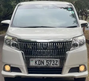 Toyota Voxy 2016