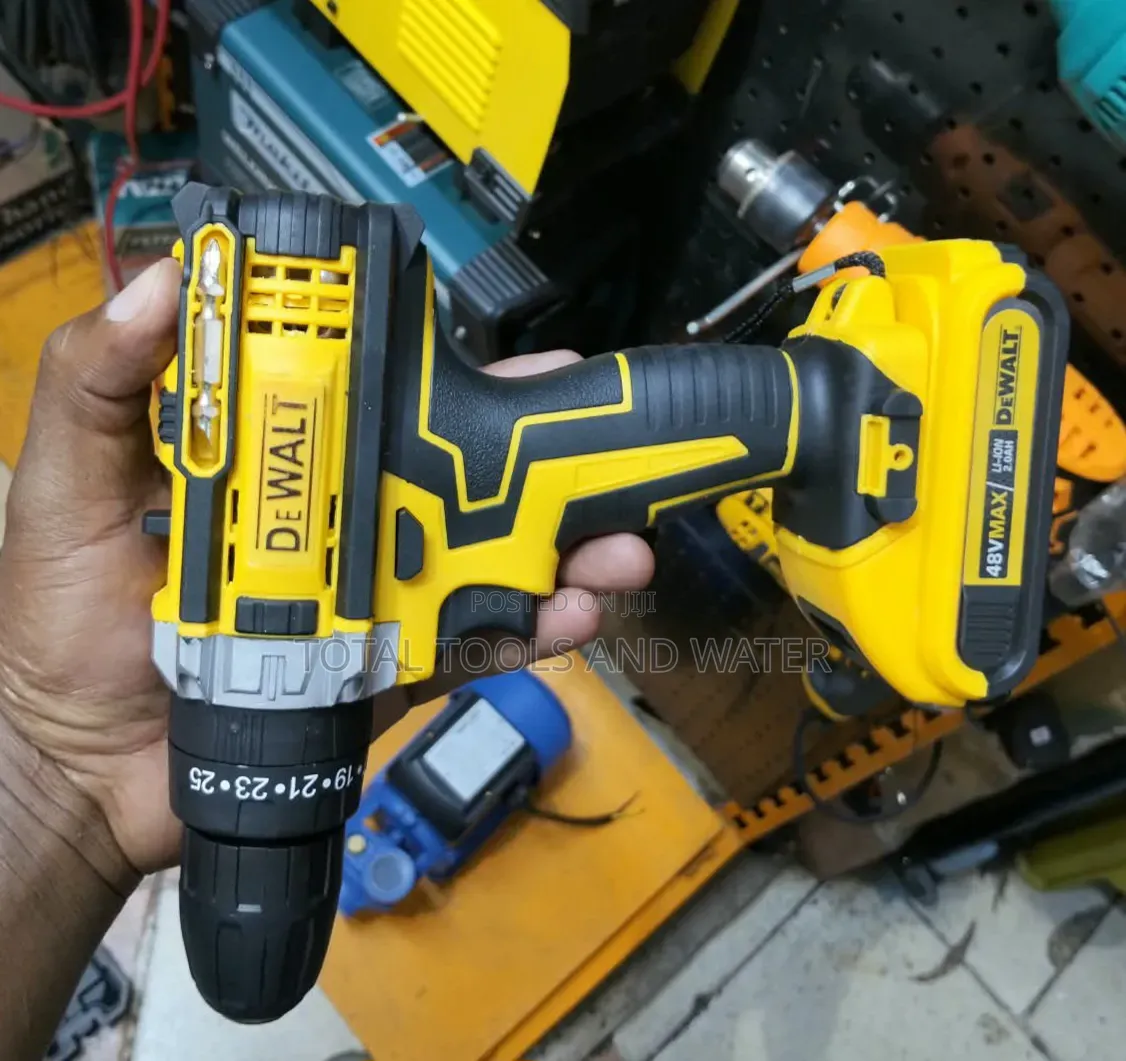 DeWalt Cordless Drill 2 Battery 48V DIY SET