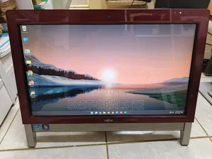 Desktop Computer Fujitsu 8GB Intel Core i3 SSD 256GB