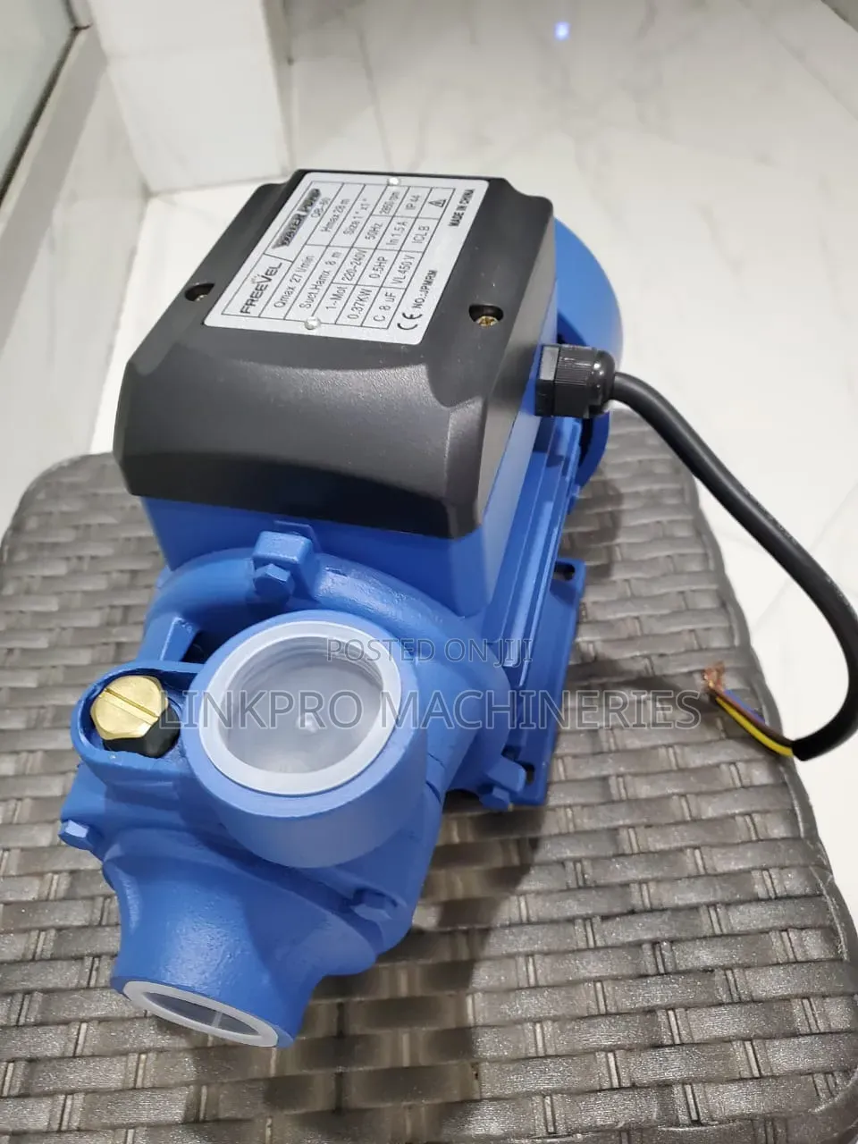 Freevel Booster Pump 28 Metres Head 0.5hp