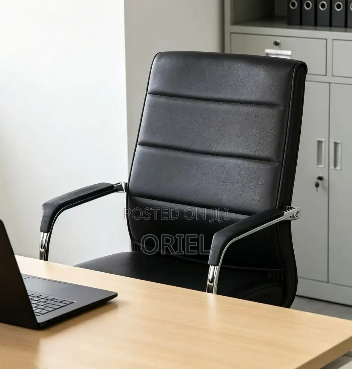 Office Waiting Chair : Faux Leather Visitor Seat