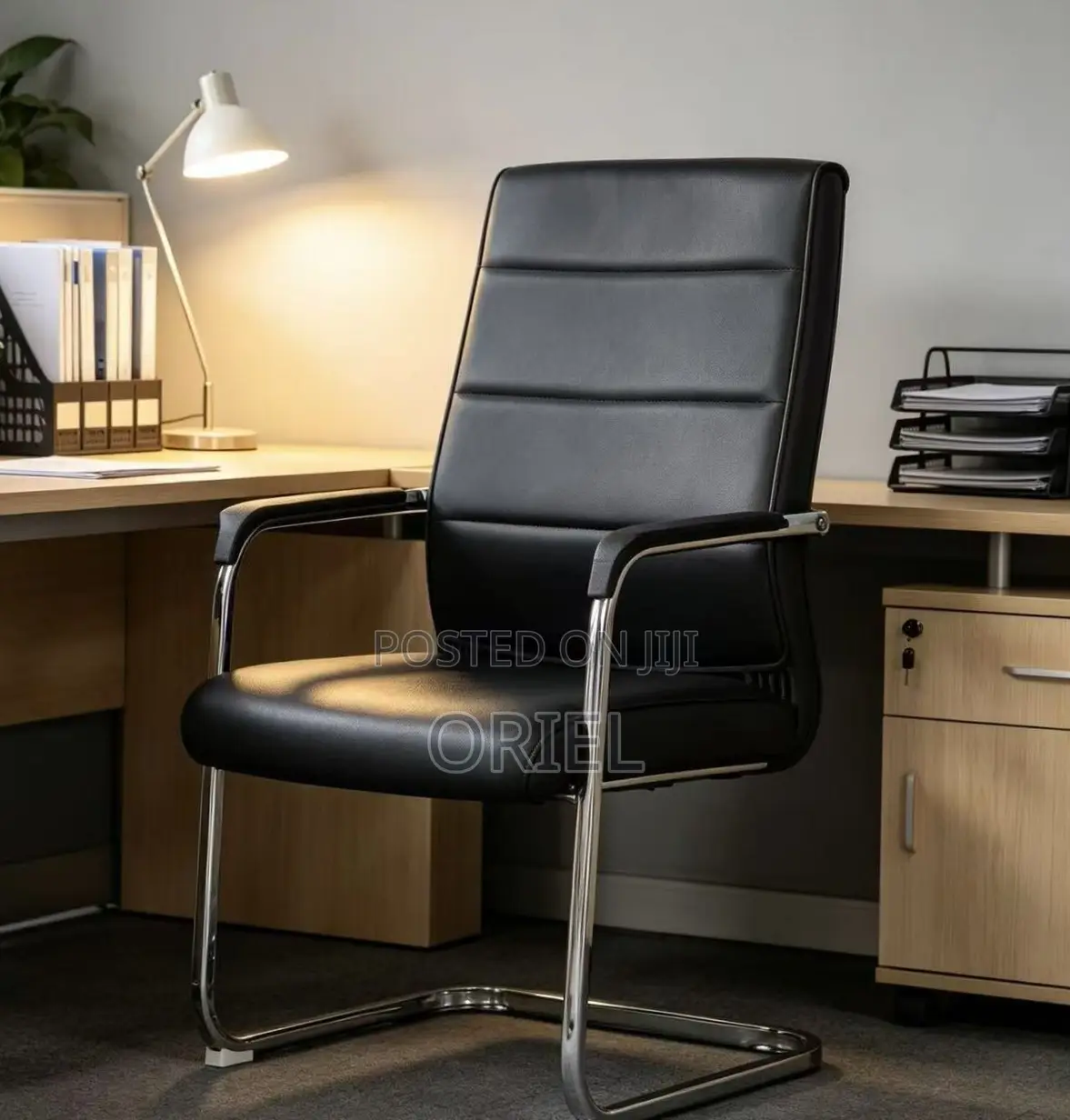 Office Waiting Chair : Faux Leather Visitor Seat