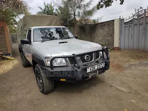 Nissan Patrol 2016 Silver