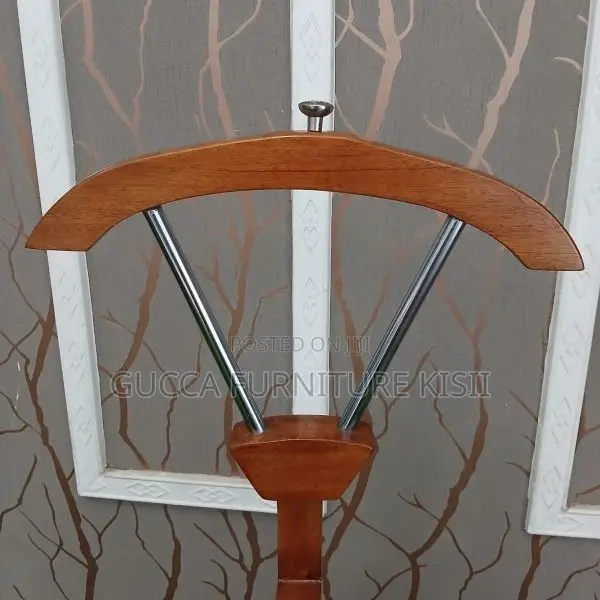 Coat Hanger; Executive Wooden Suit Valet Stand