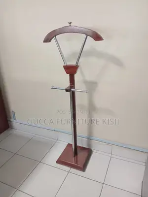 Coat Hanger; Executive Wooden Suit Valet Stand