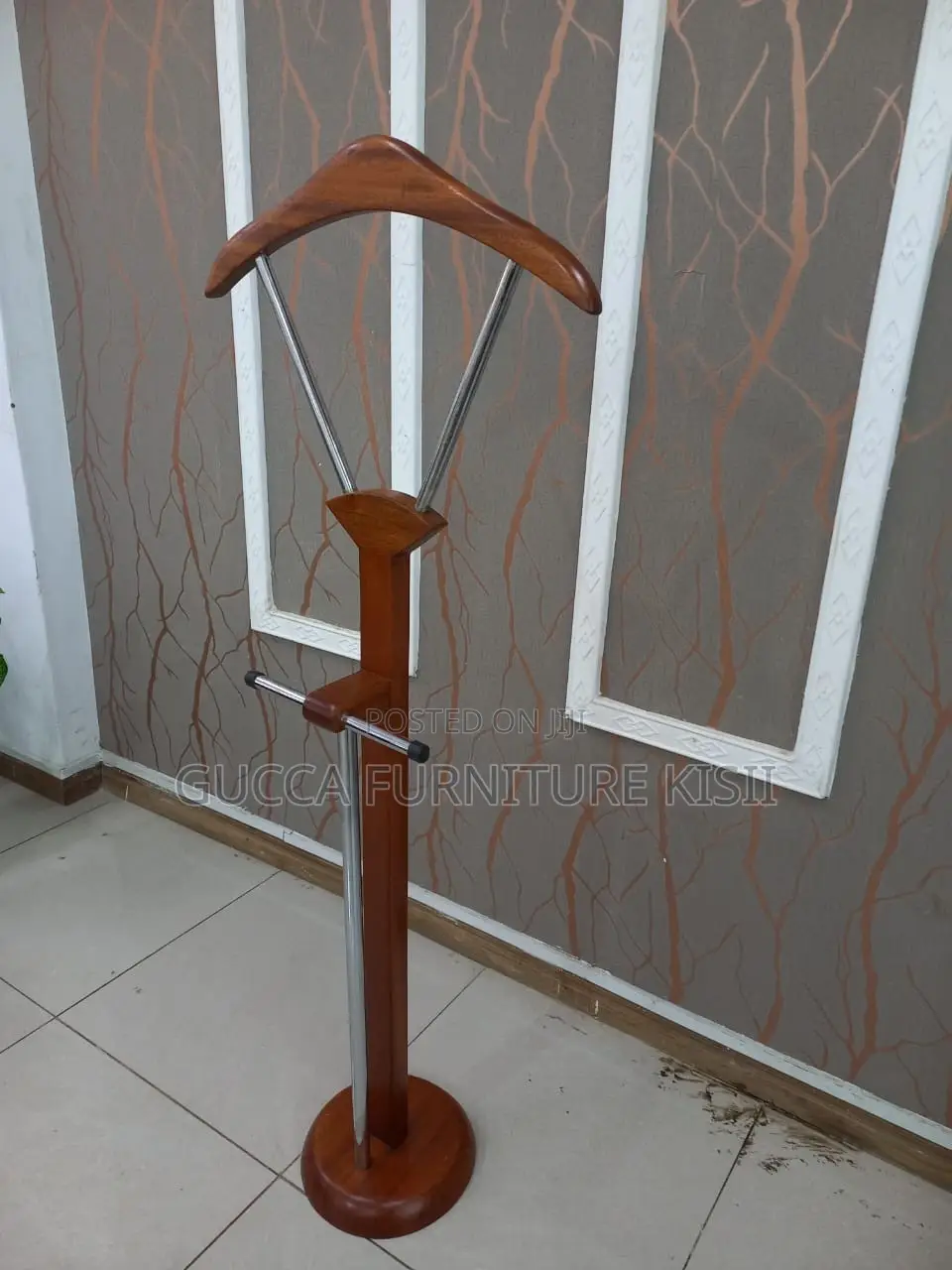 Coat Hanger; Executive Wooden Suit Valet Stand